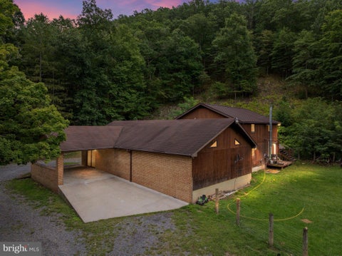 Homes For Sale - 6980 State Road 55<br/> MOOREFIELD, WV 26836