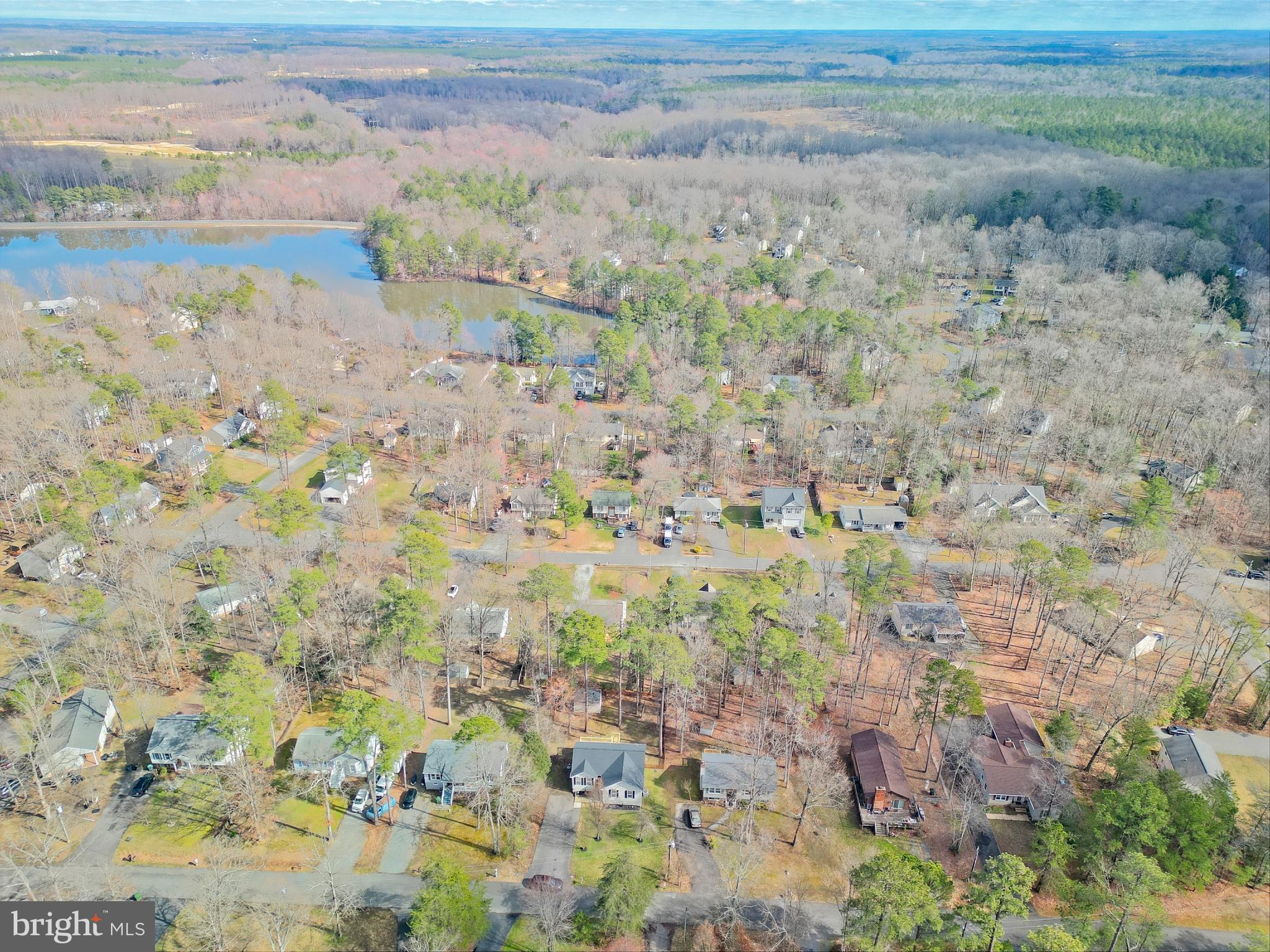 LAKE LAND OR - Residential
