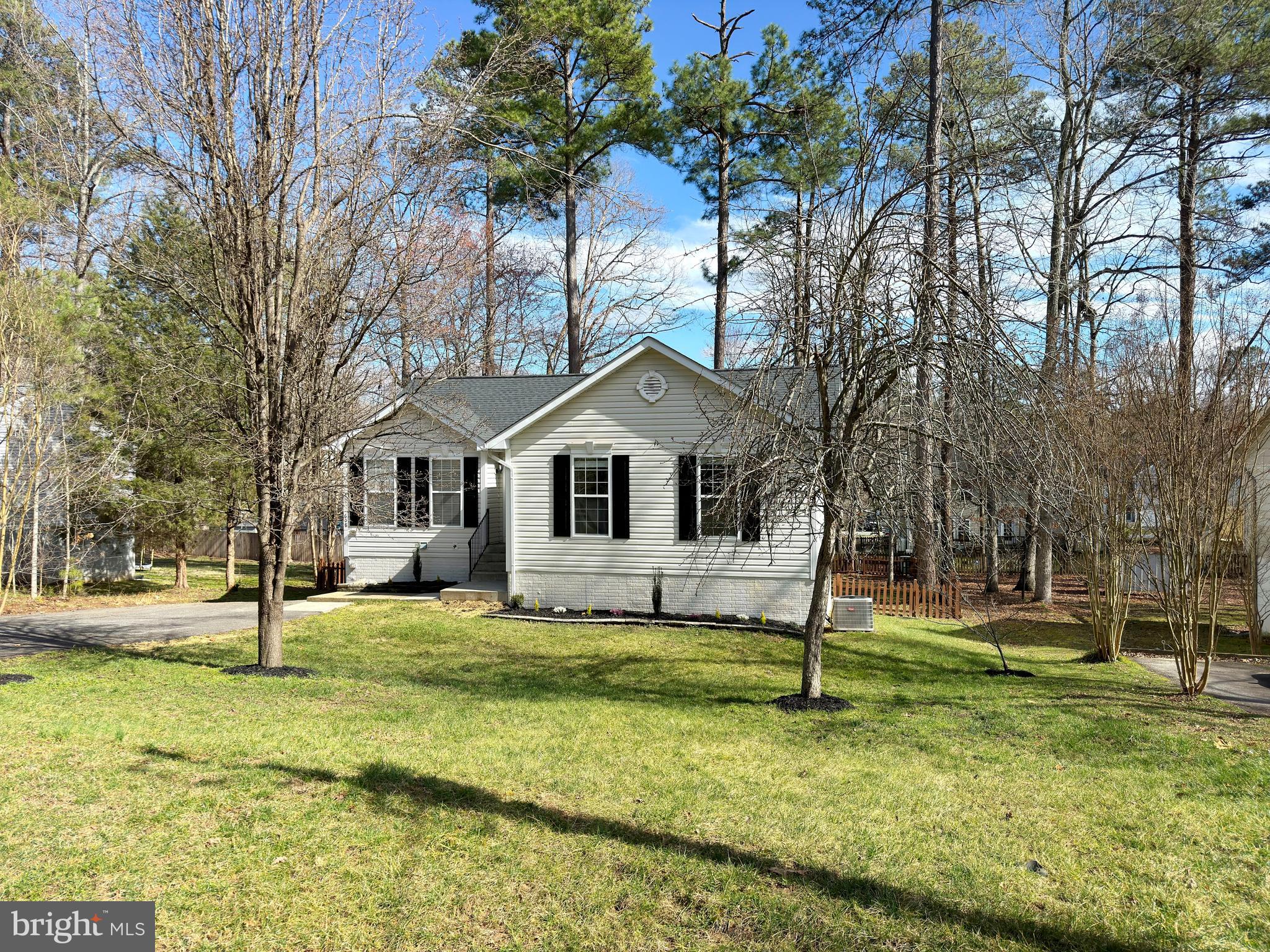 LAKE LAND OR - Residential