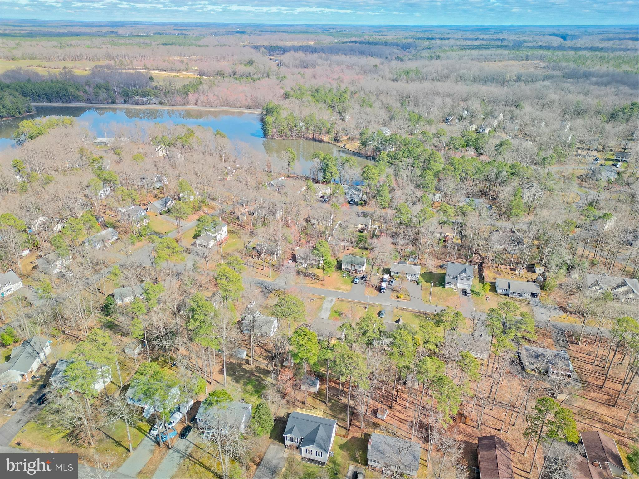 LAKE LAND OR - Residential