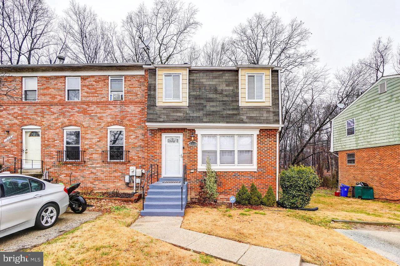 Welcome to this meticulously maintained end unit townhome featuring a private, fenced backyard and numerous upgrades throughout. This 3-level home offers a spacious and open layout with modern finishes, perfect for comfortable living and entertaining.
The updated kitchen is a standout with granite countertops, stainless steel appliances, recessed lighting, and a center island. Step out from the kitchen onto a private deck overlooking a serene wooded area—ideal for grilling, relaxing, or enjoying your morning coffee.
Upstairs, you'll find 3 generous bedrooms and 2 full bathrooms. The main level includes a convenient half bath, while the fully finished walkout basement adds flexible living space with a 4th bedroom, full bathroom, and a cozy living area—perfect for guests, a home office, or a recreation room.
Located in the heart of the Laurel community, this home is just minutes from shopping, dining, major commuter routes, and more.
Don’t miss your chance to own this beautifully maintained, move-in-ready home—it truly shows like a model!