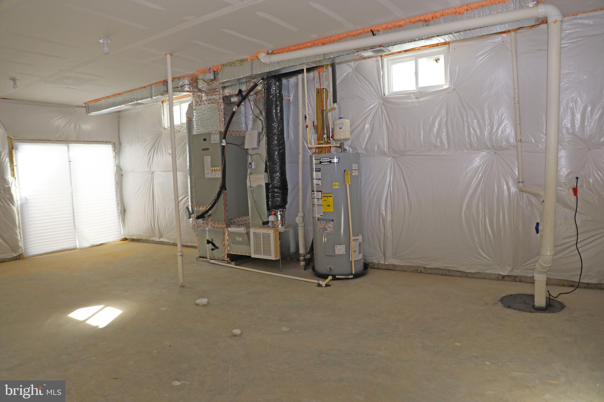 HUNTWELL WEST - Residential