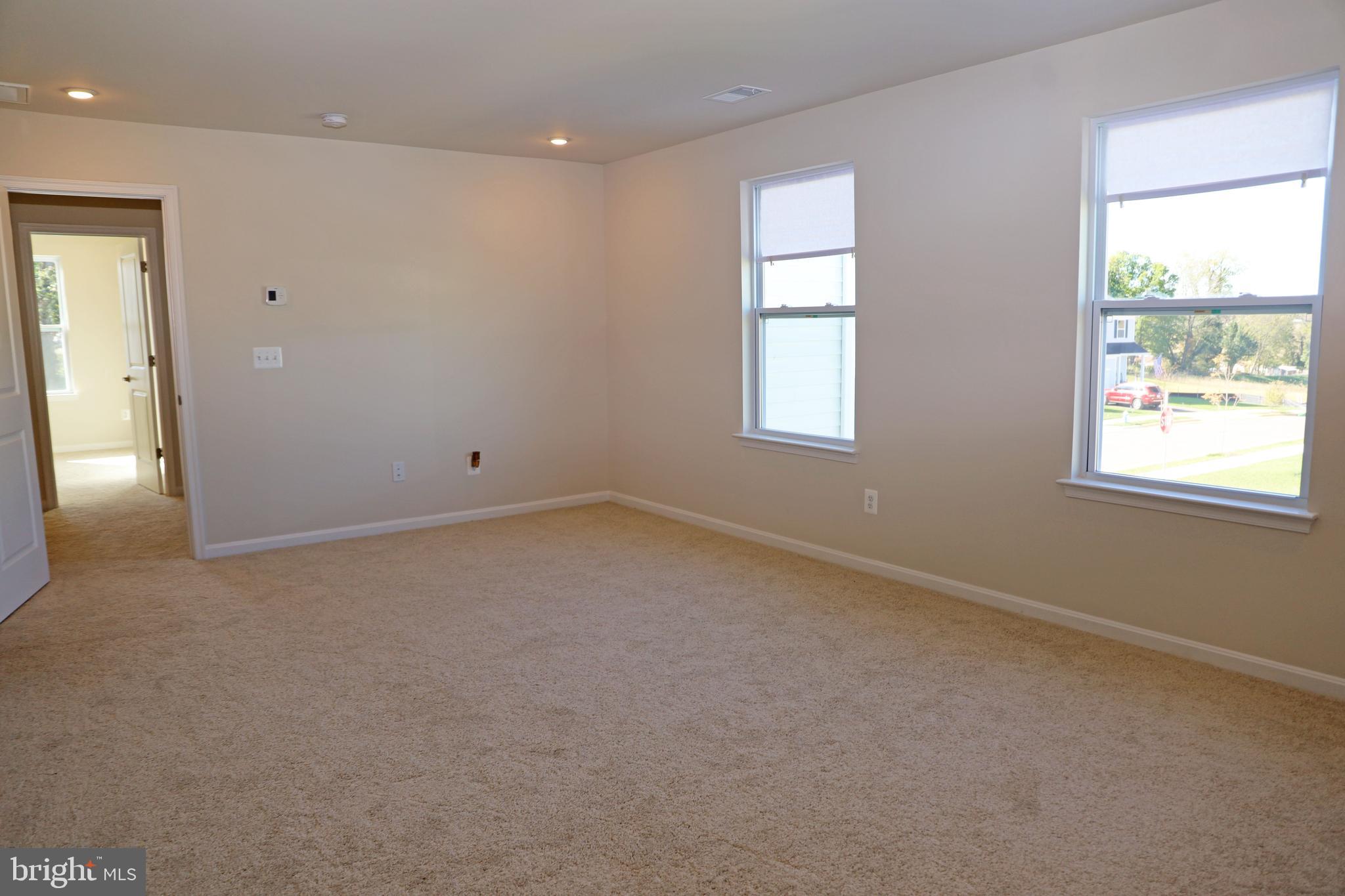 HUNTWELL WEST - Residential