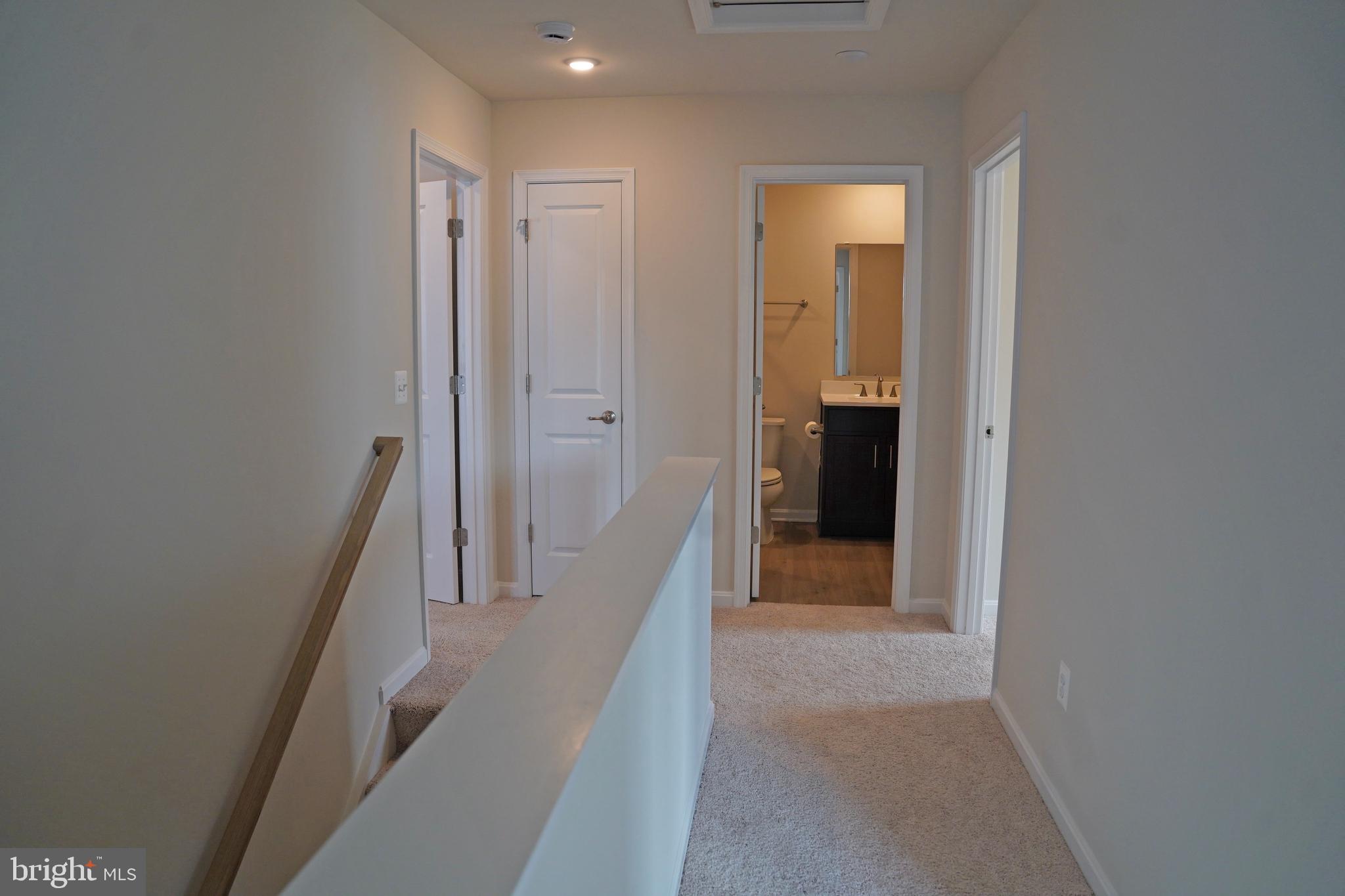 HUNTWELL WEST - Residential