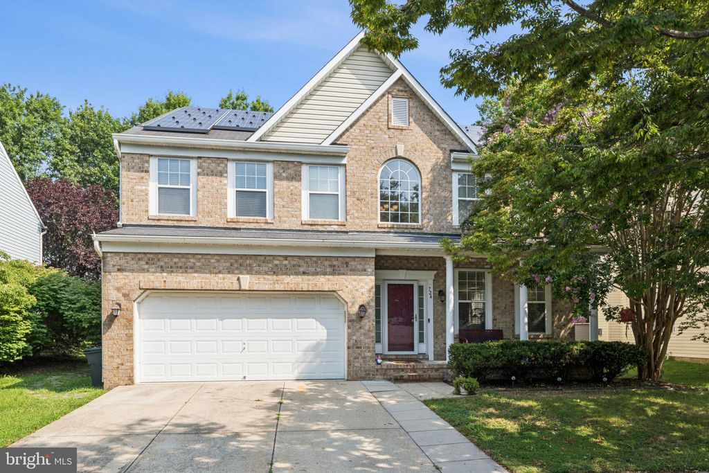 Photo of 724 Wagner Farm Road, MILLERSVILLE, MD 21108 (MLS # MDAA2120068)