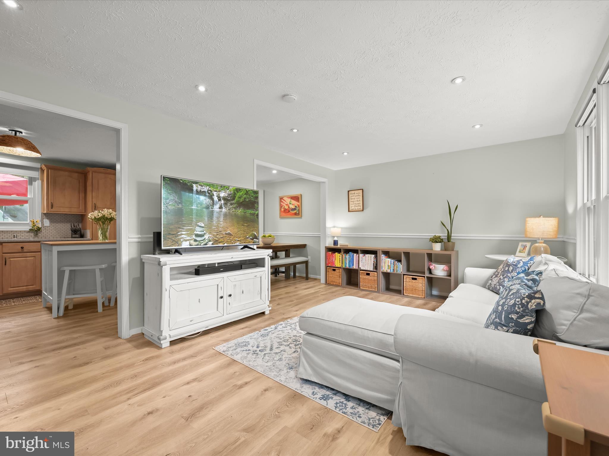 5509 FOX TAIL LANE