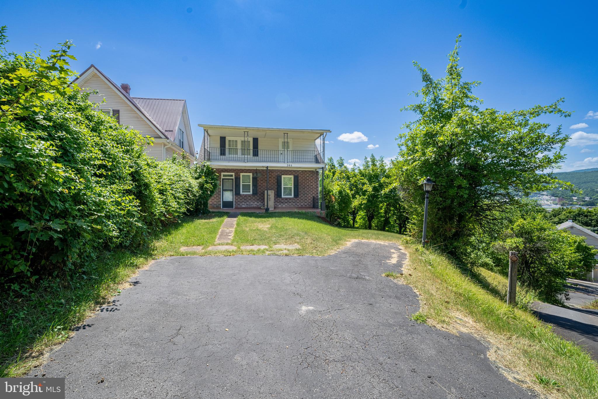 346 WILLIAMS STREET