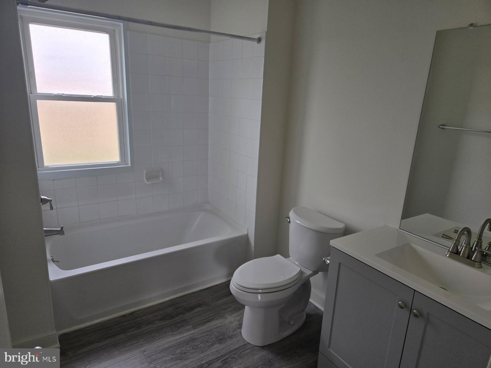 TAMMANY MANOR - Residential