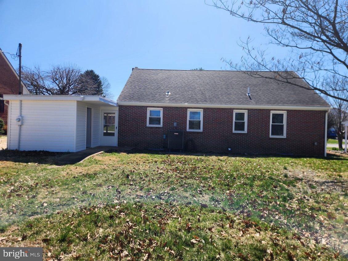 TAMMANY MANOR - Residential