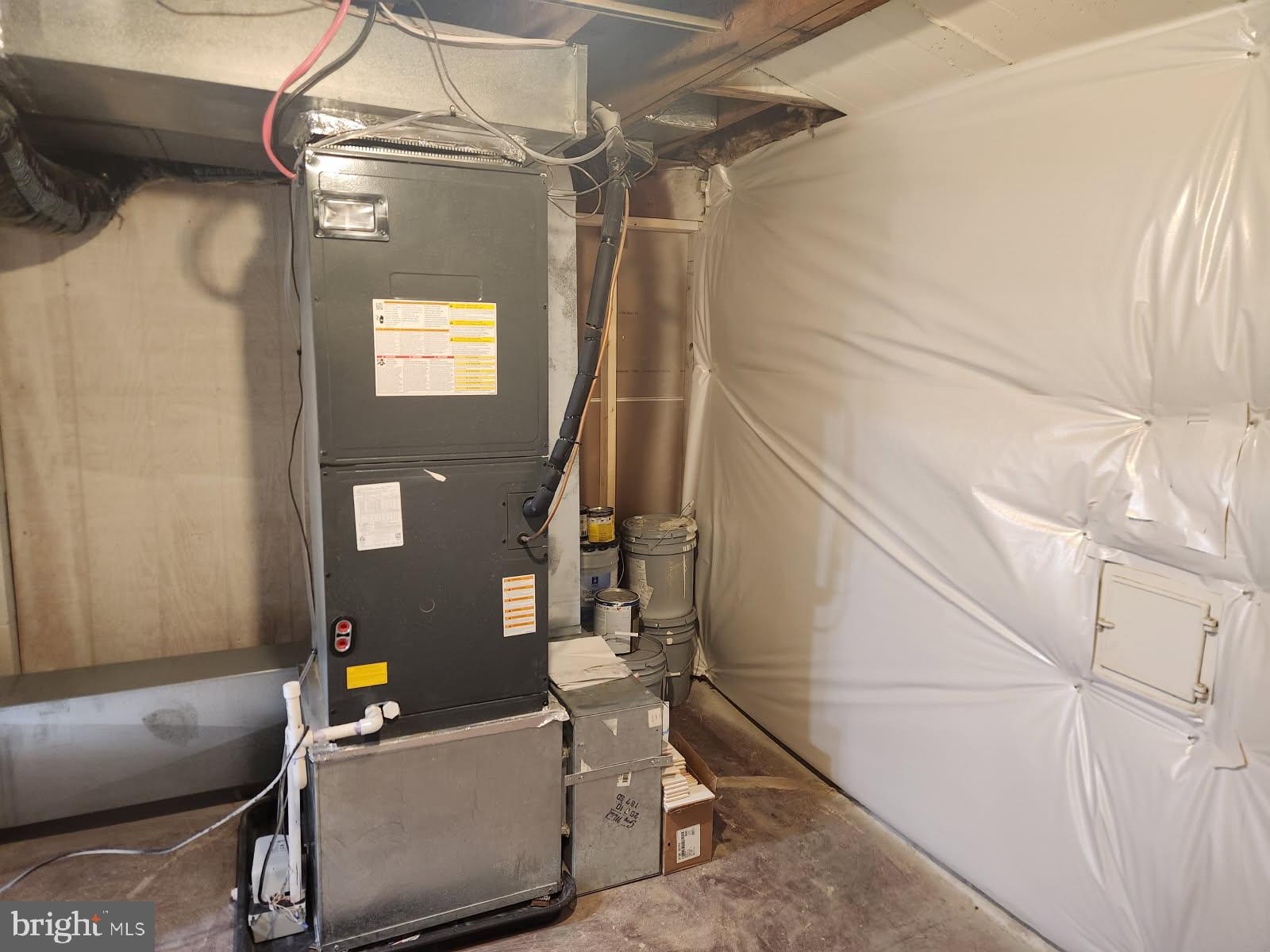 TAMMANY MANOR - Residential