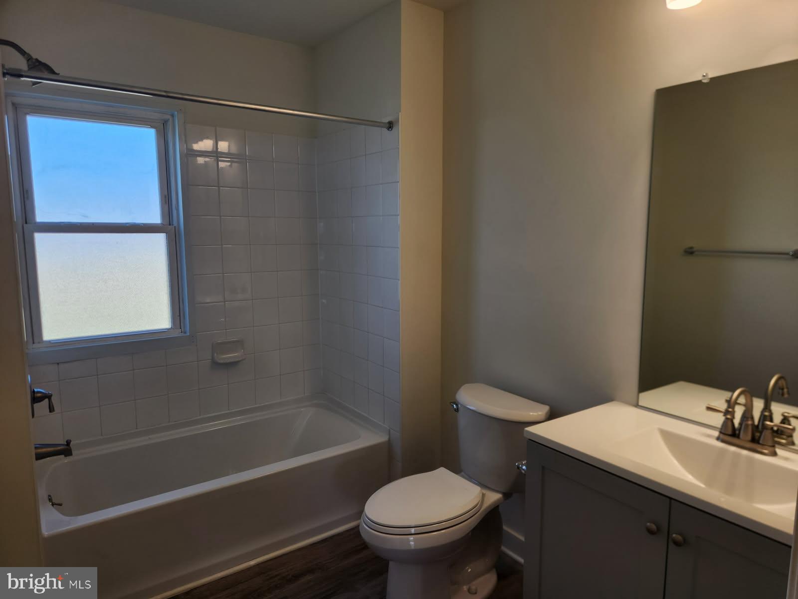 TAMMANY MANOR - Residential