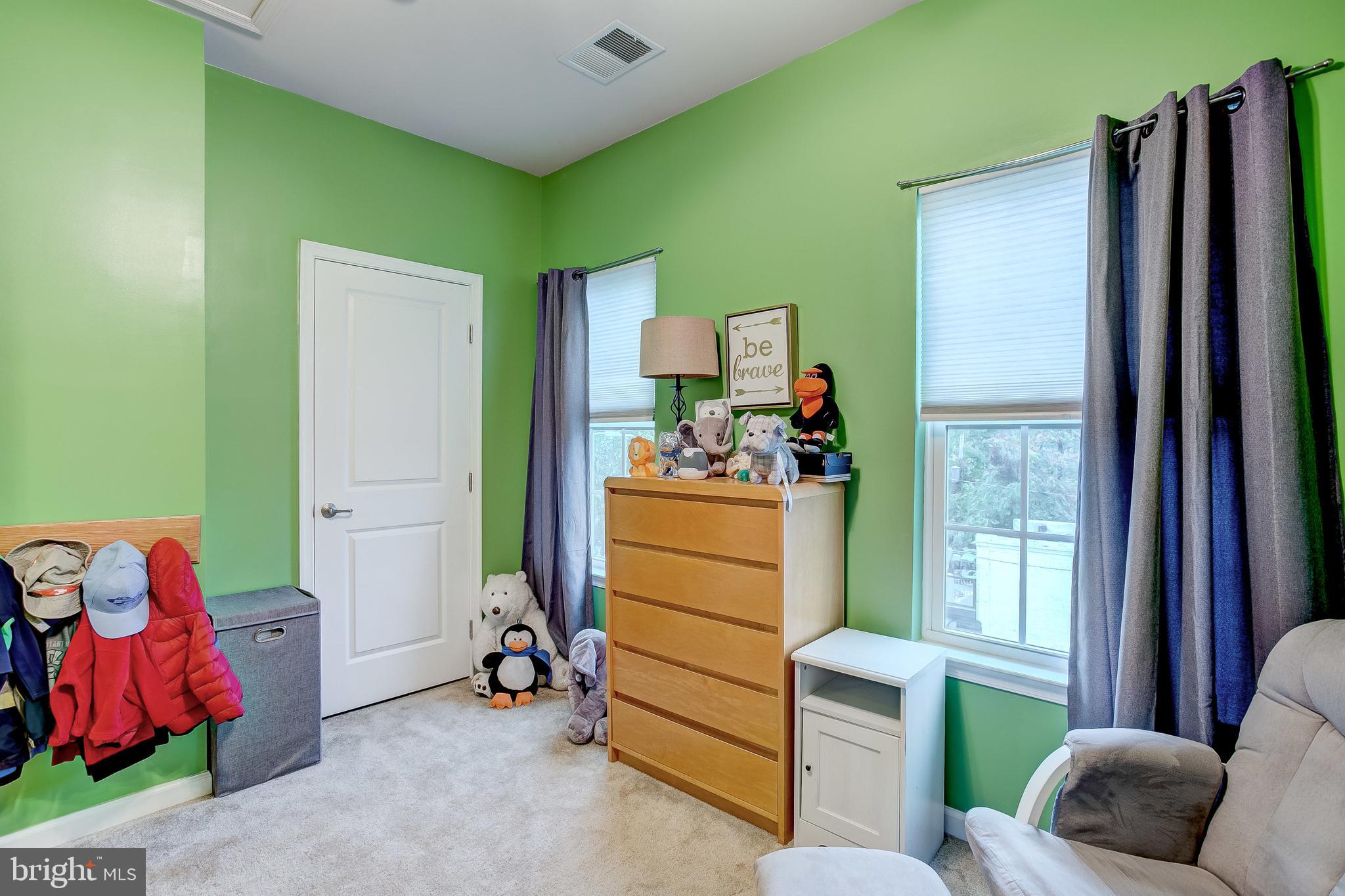 O'DONNELL SQUARE - Residential Lease