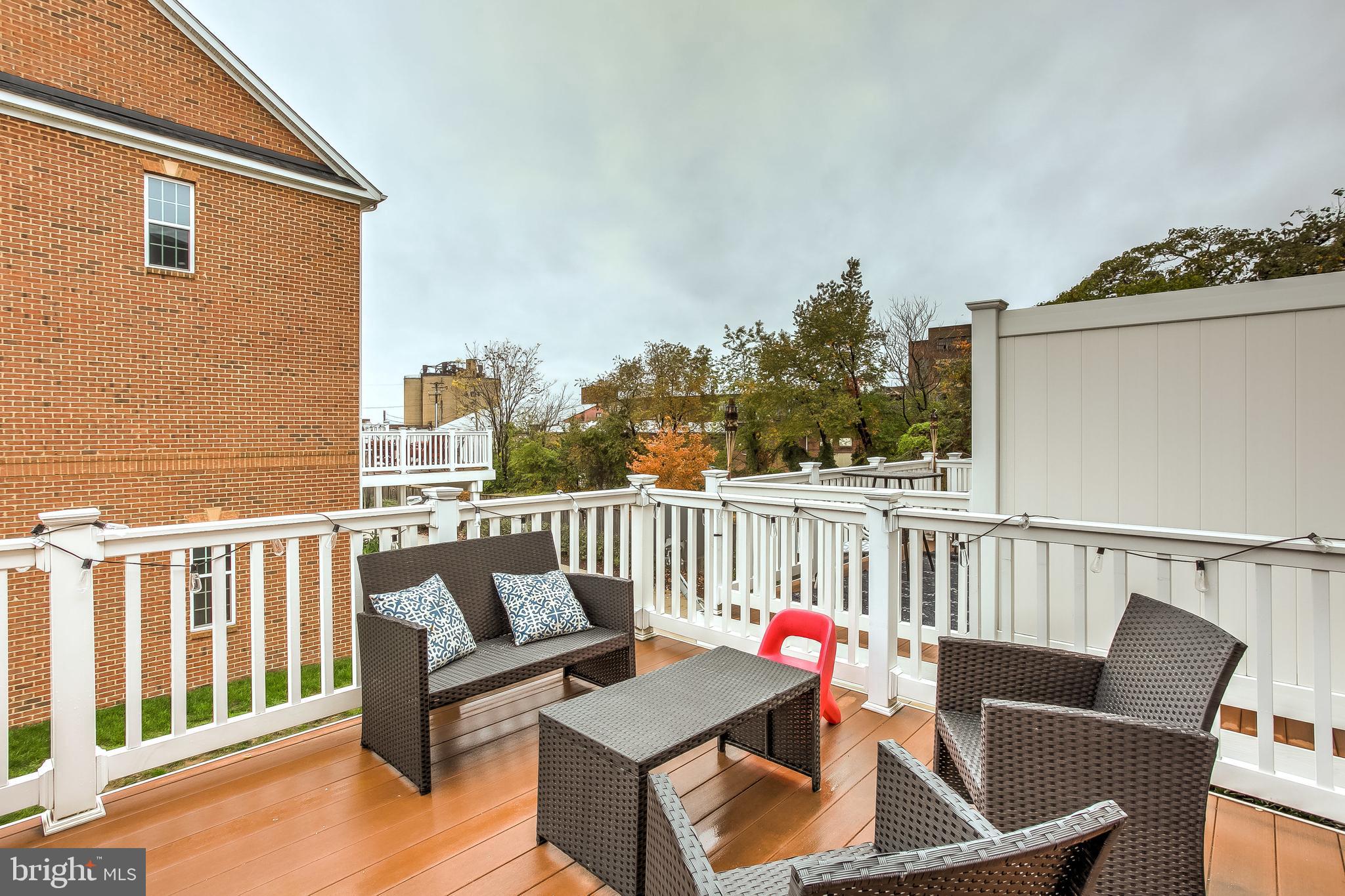 O'DONNELL SQUARE - Residential Lease