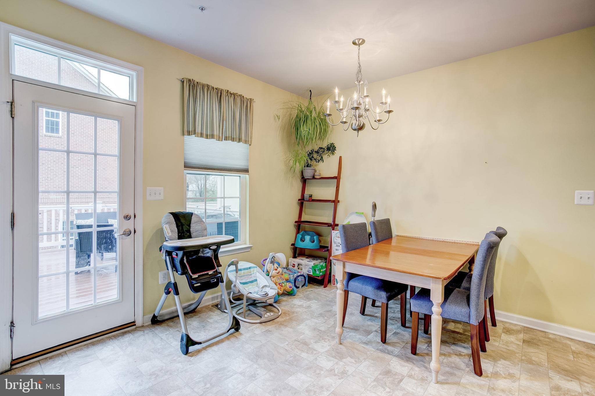 O'DONNELL SQUARE - Residential Lease