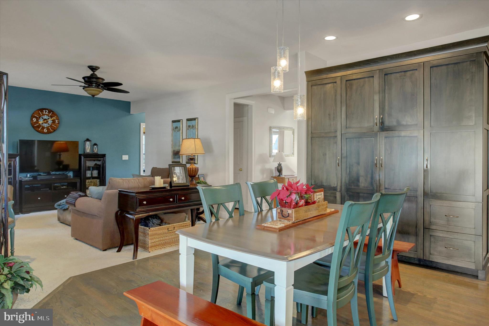 MEADOWBROOK FARMS - Residential