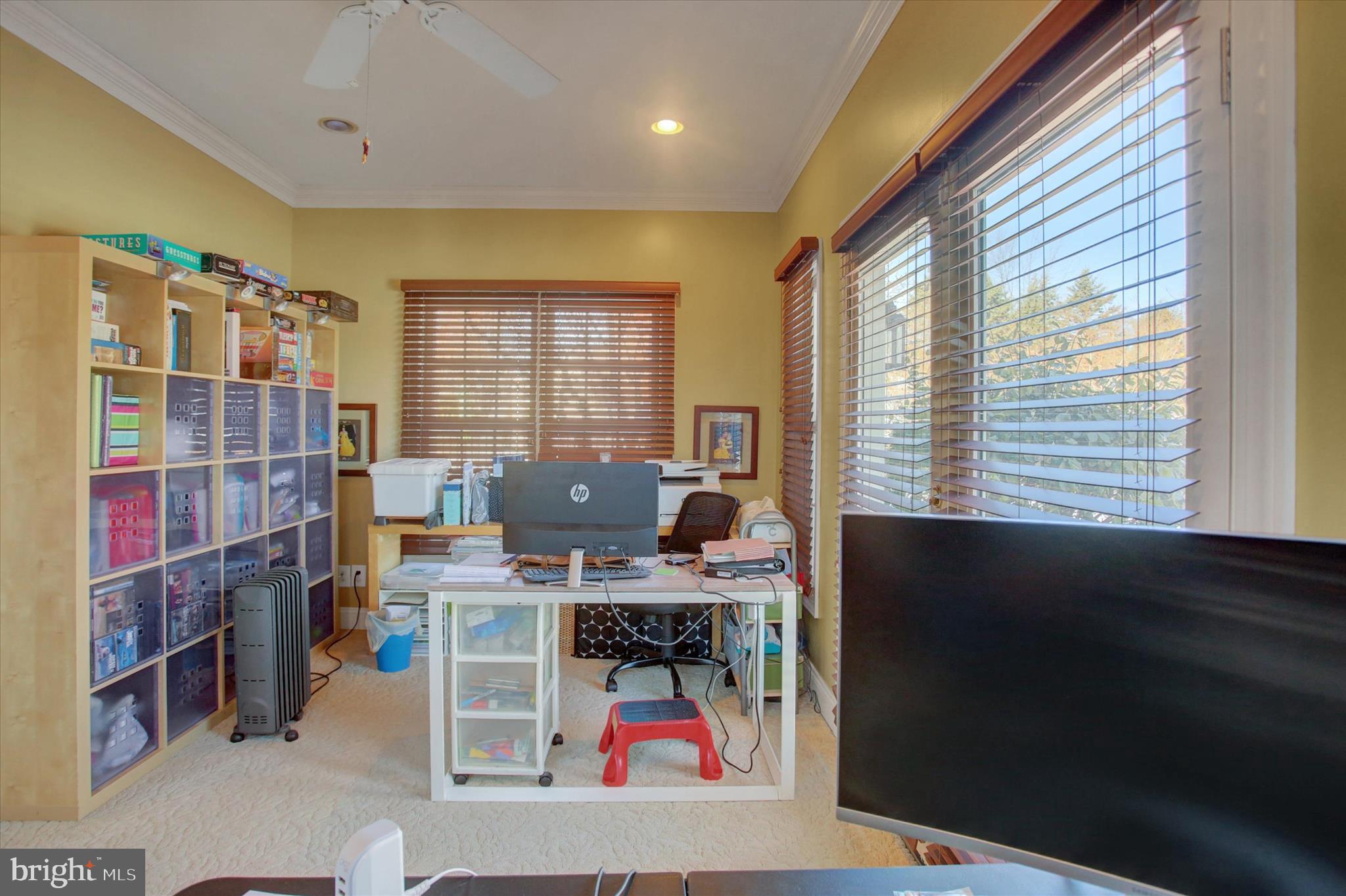 MEADOWBROOK FARMS - Residential