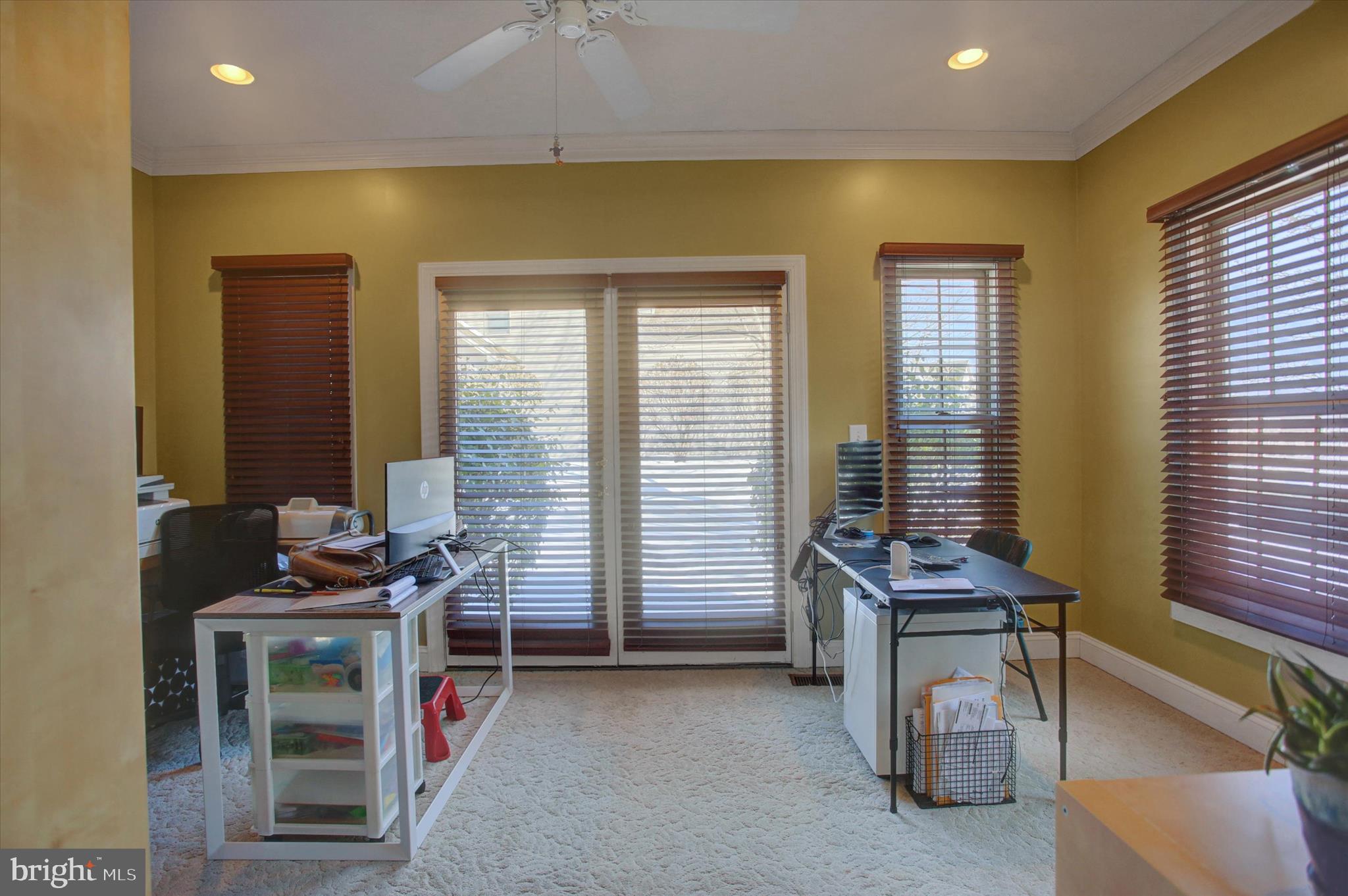 MEADOWBROOK FARMS - Residential