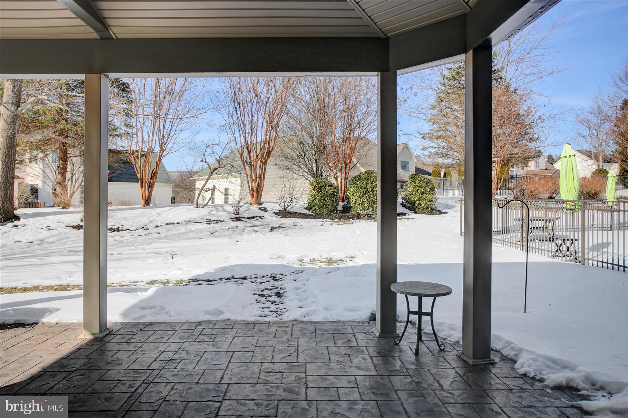 MEADOWBROOK FARMS - Residential