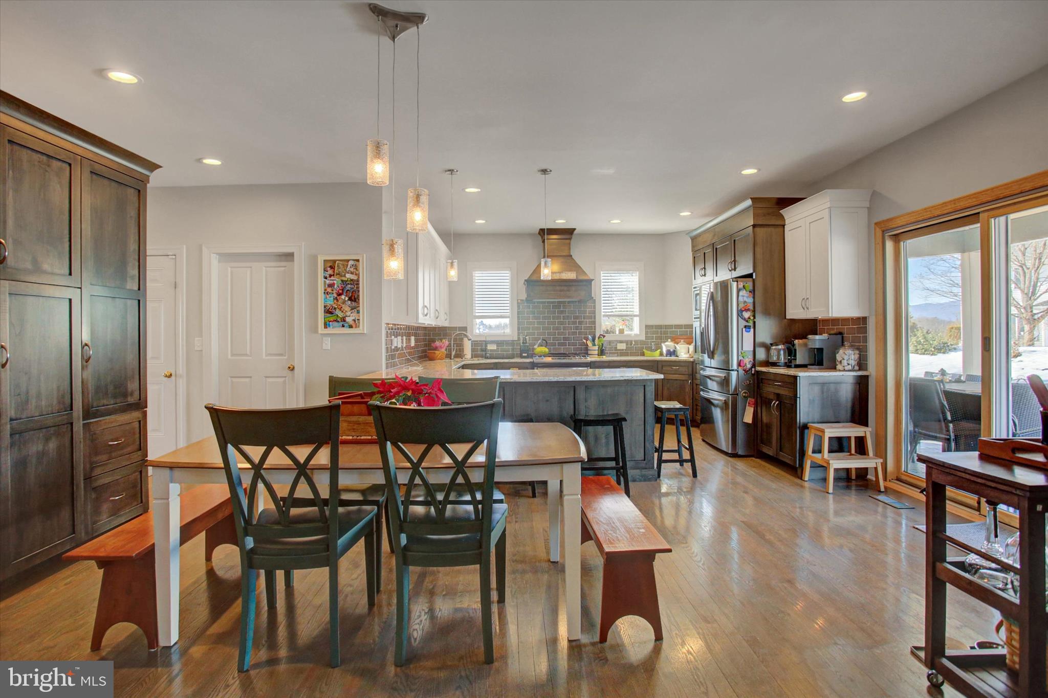 MEADOWBROOK FARMS - Residential