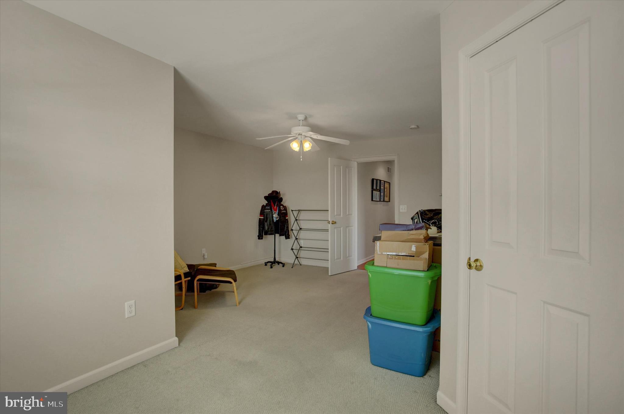 MEADOWBROOK FARMS - Residential