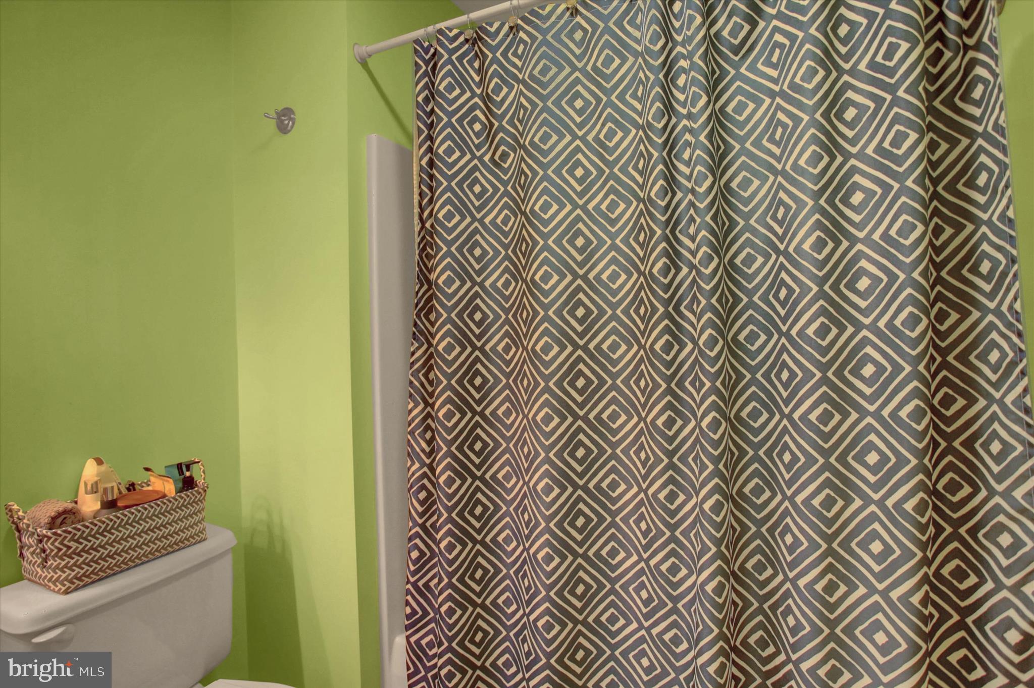 MEADOWBROOK FARMS - Residential