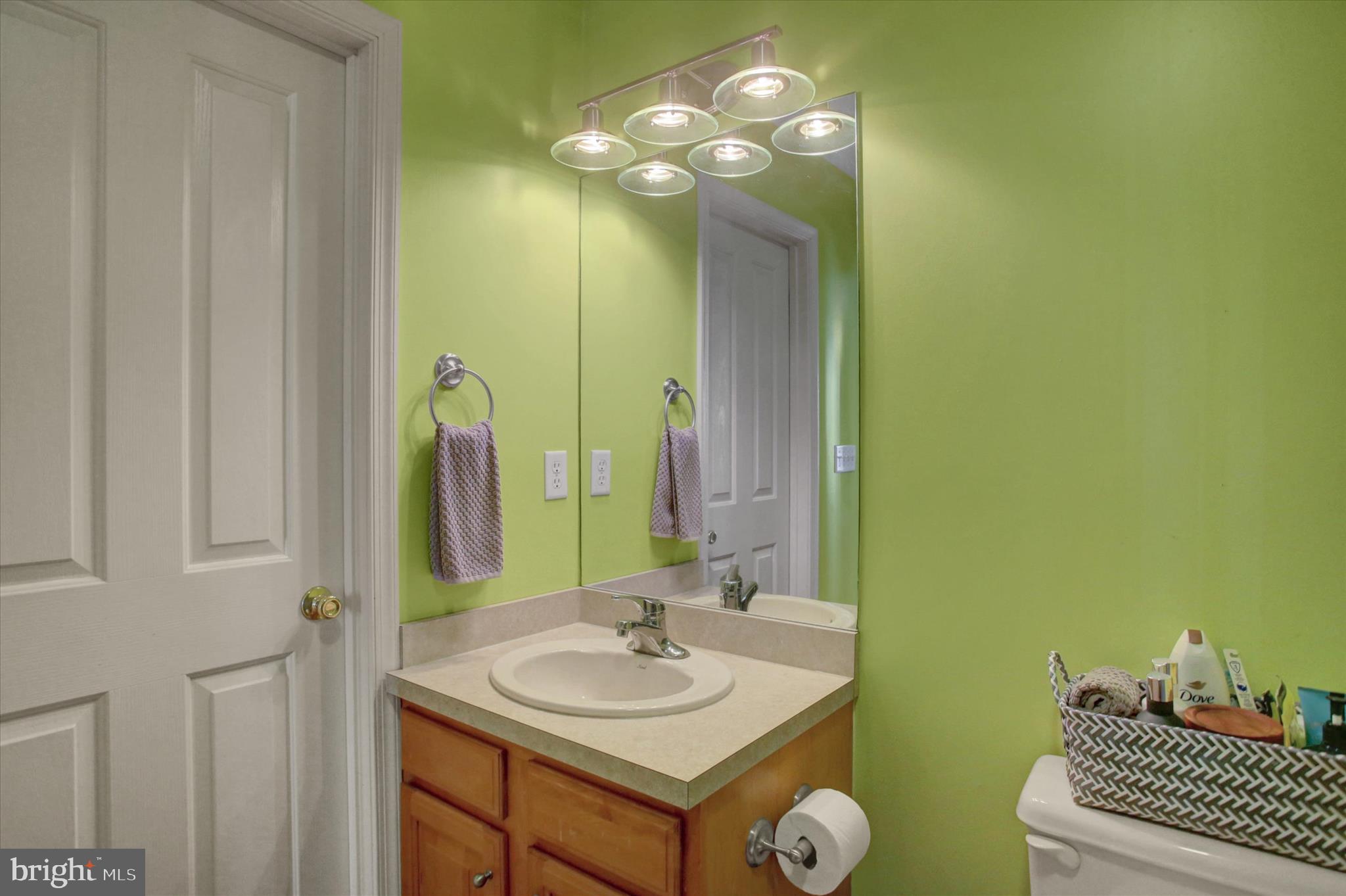 MEADOWBROOK FARMS - Residential