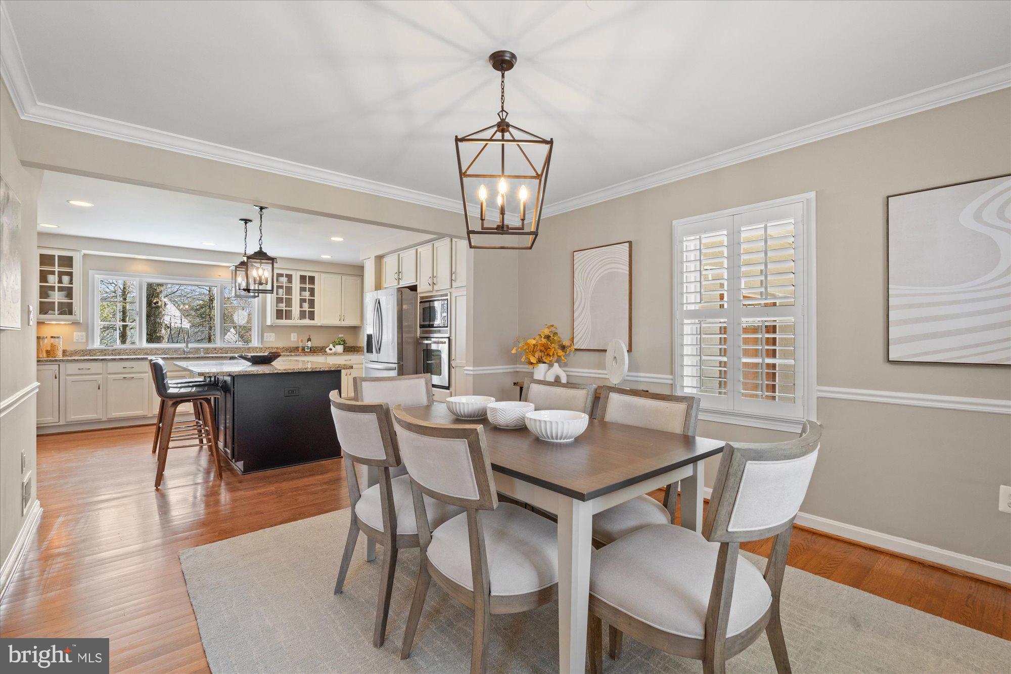 WAYNEWOOD - Residential