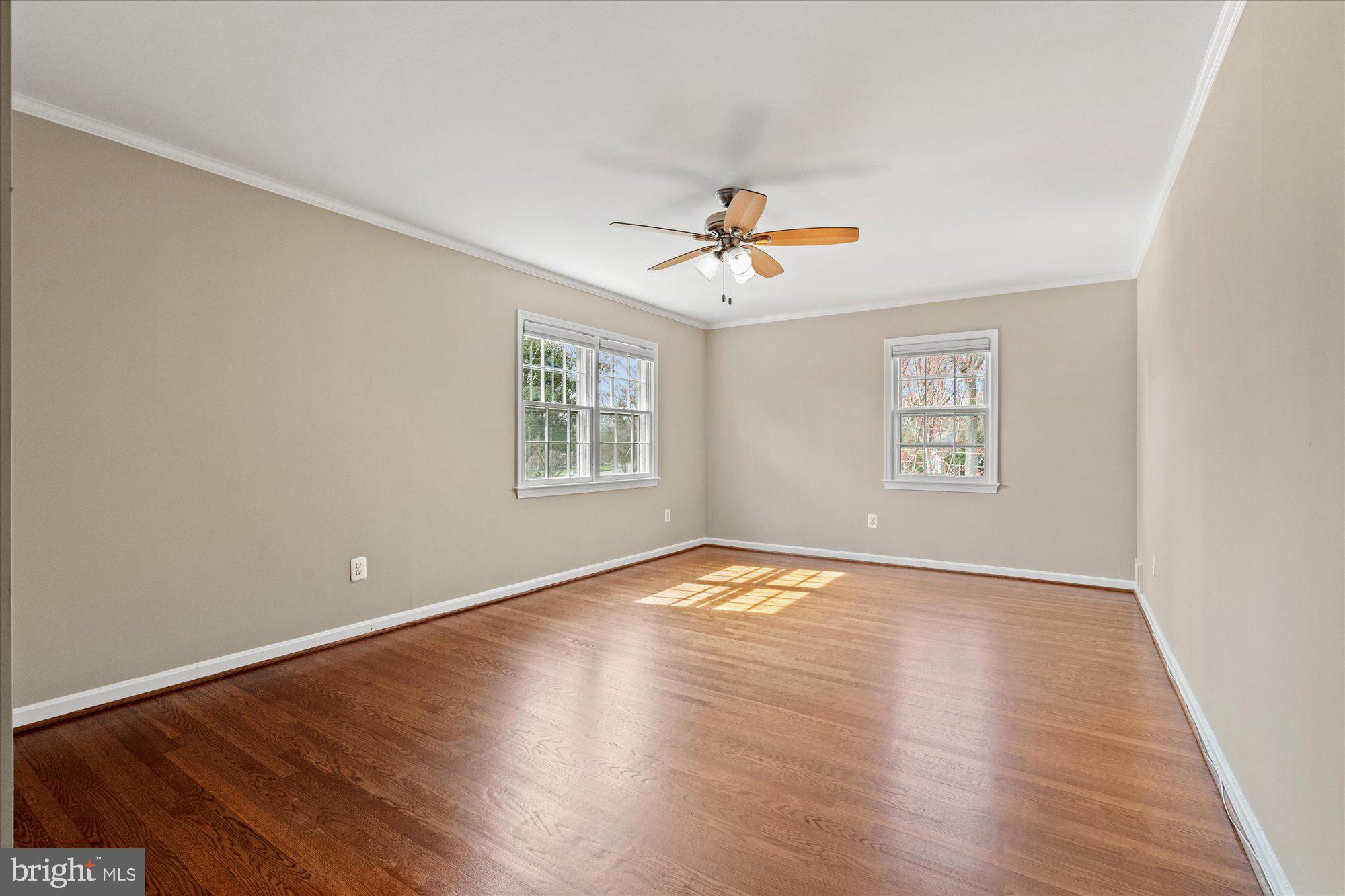 WAYNEWOOD - Residential