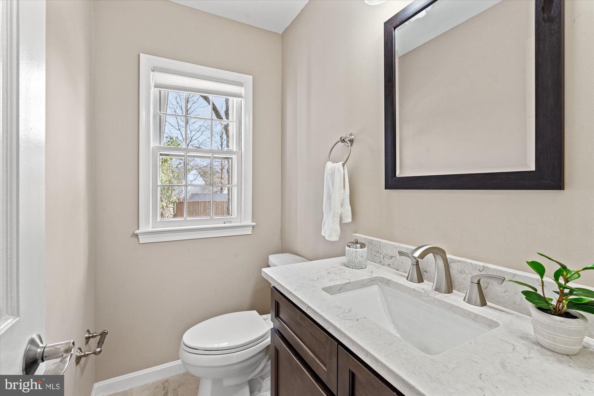 WAYNEWOOD - Residential