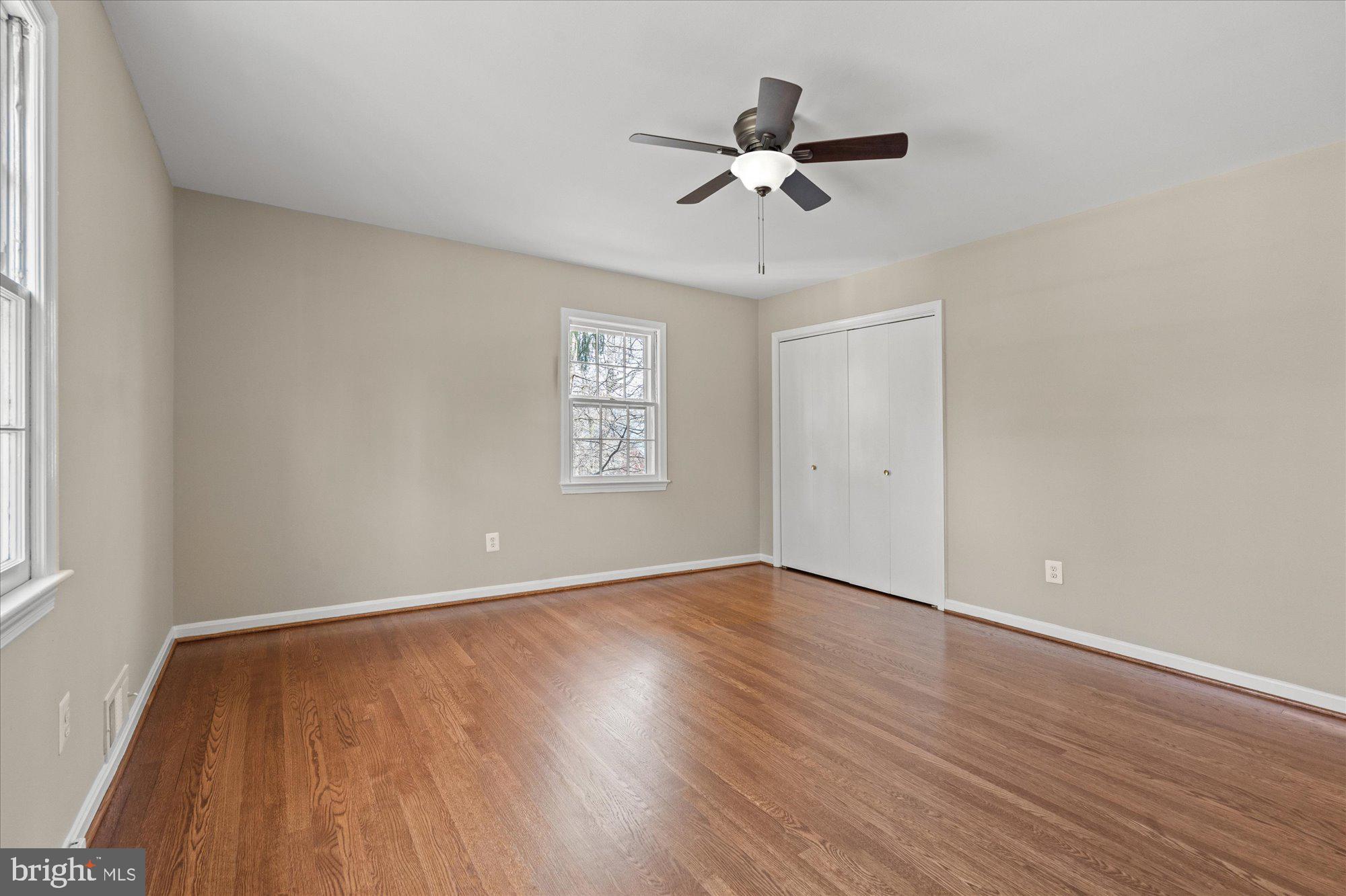 WAYNEWOOD - Residential