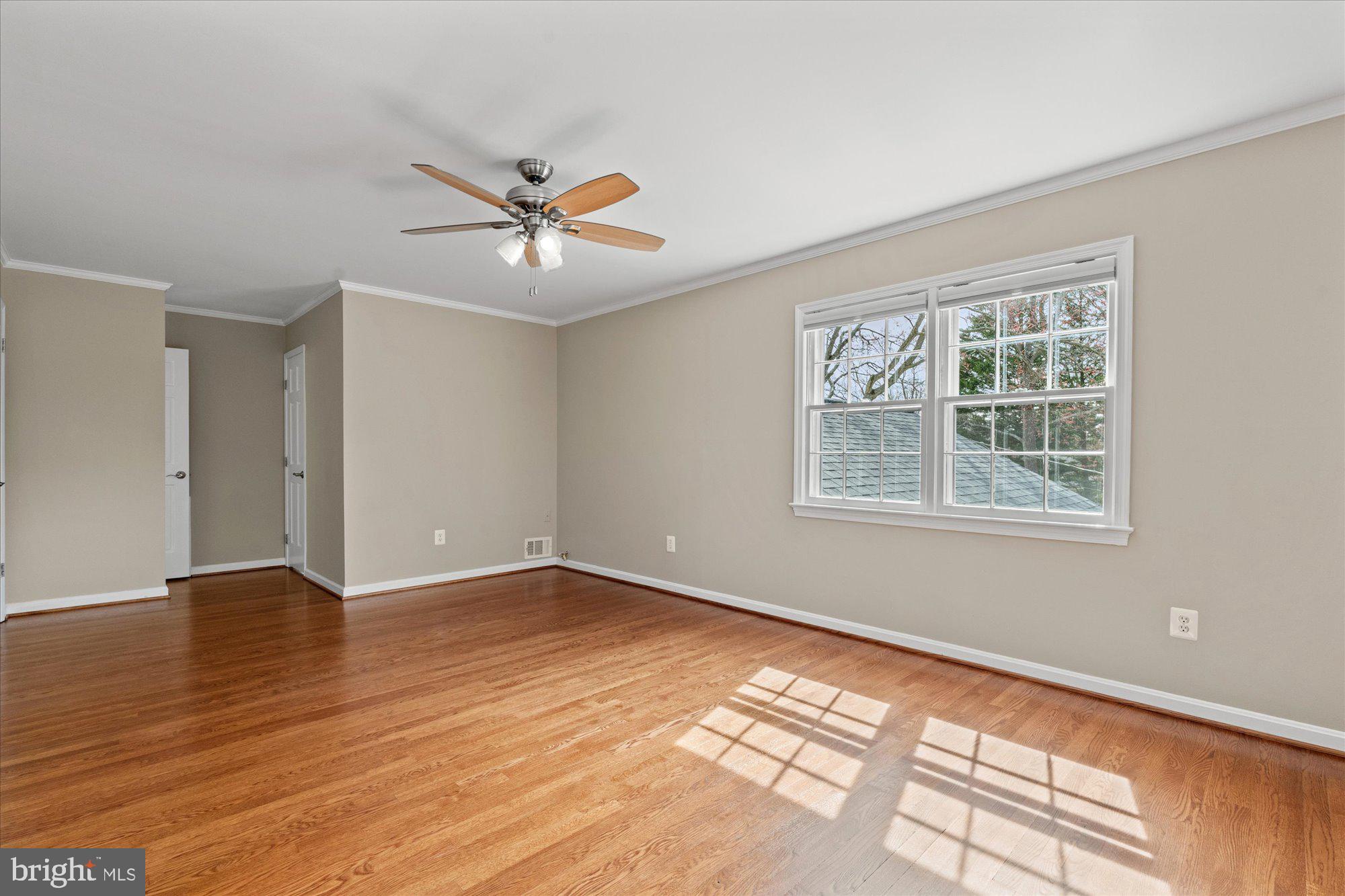 WAYNEWOOD - Residential