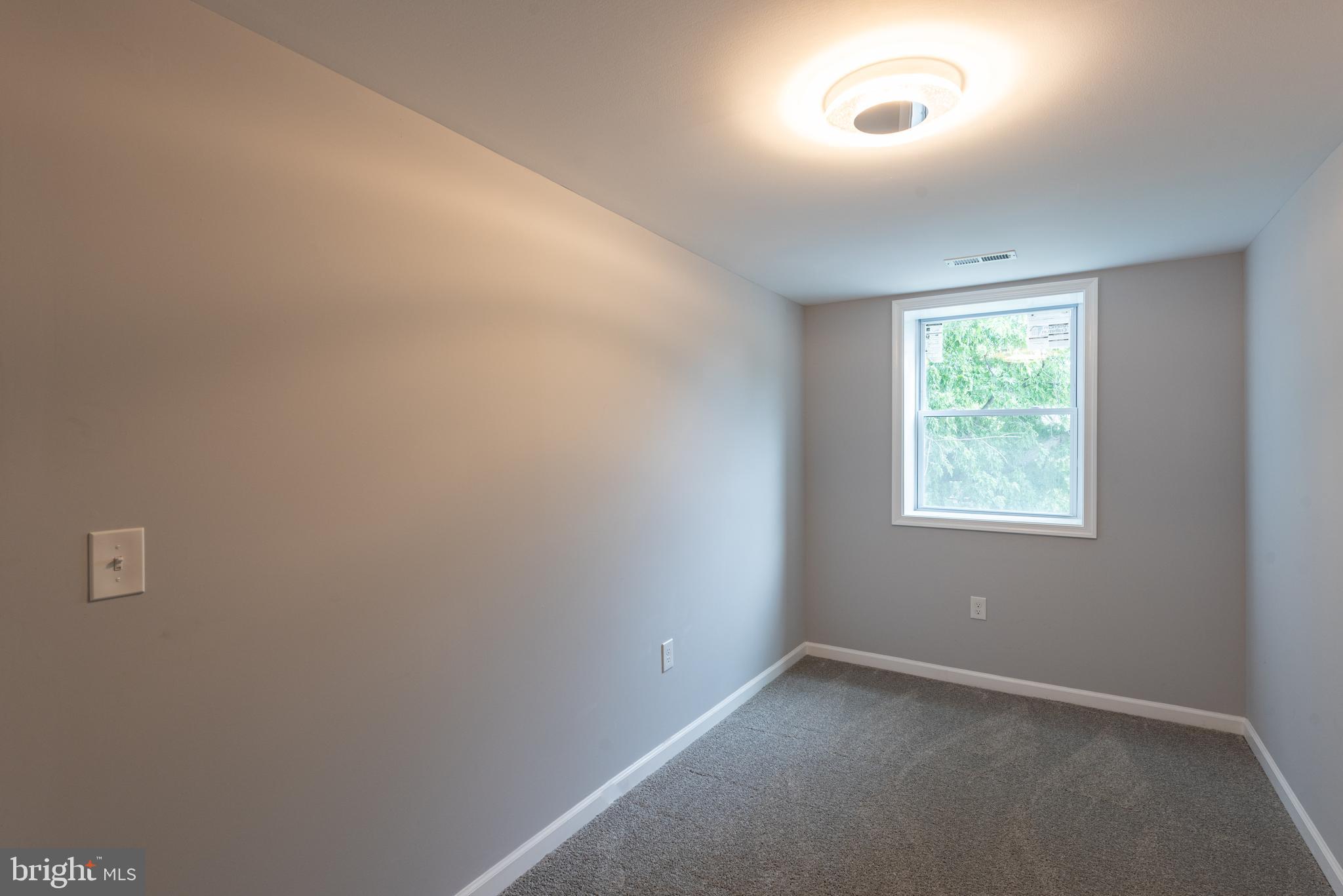 LAKELAND - Residential