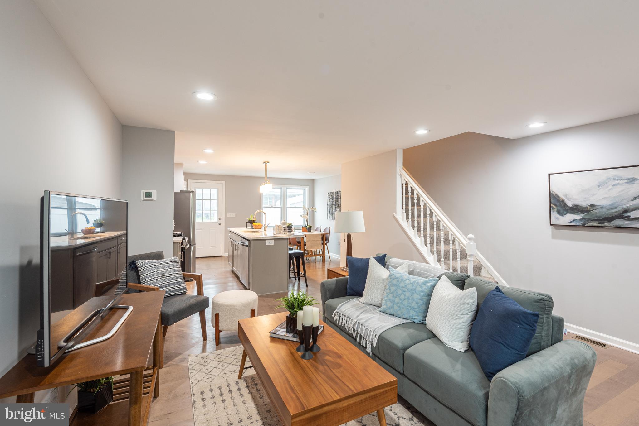 LAKELAND - Residential