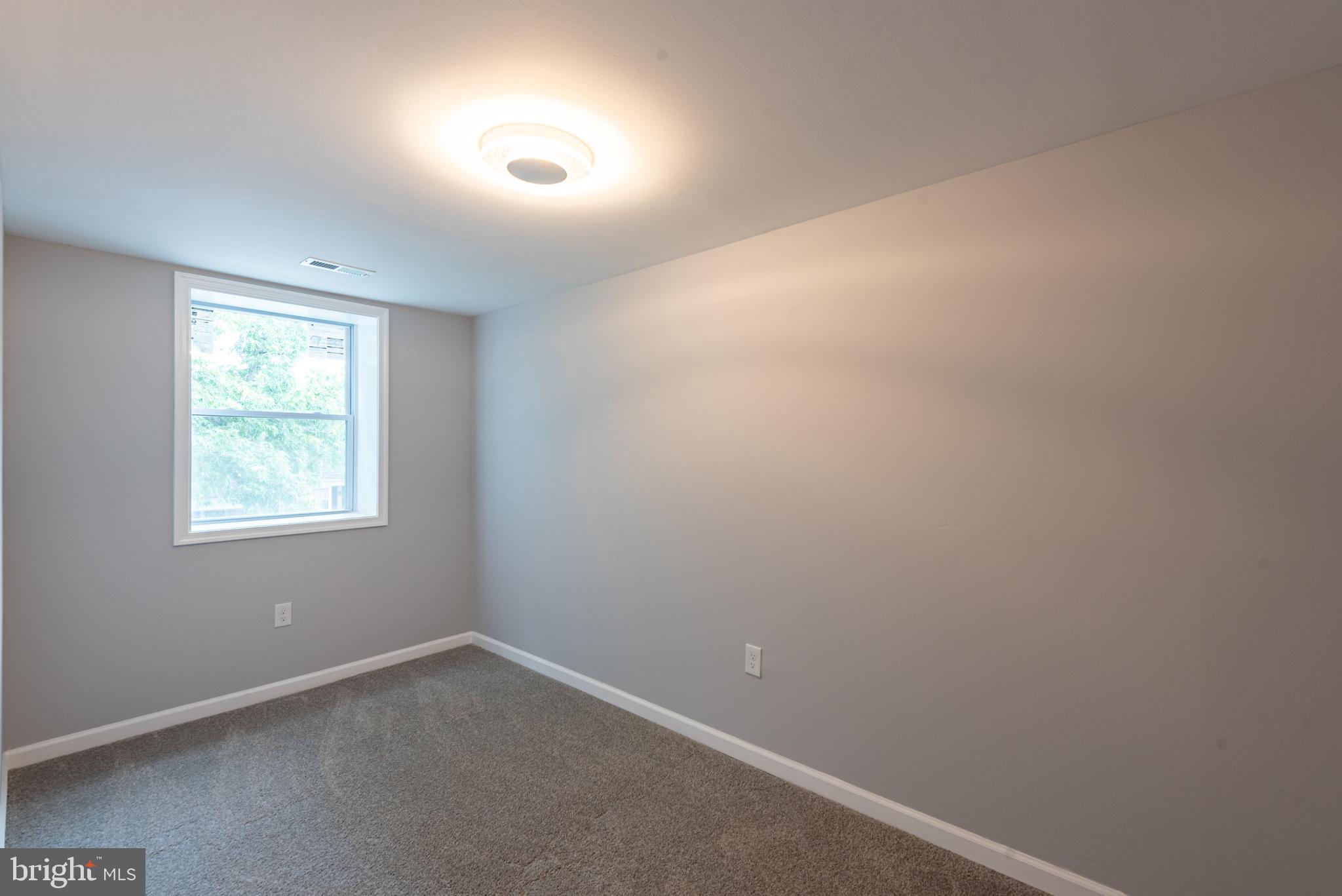 LAKELAND - Residential