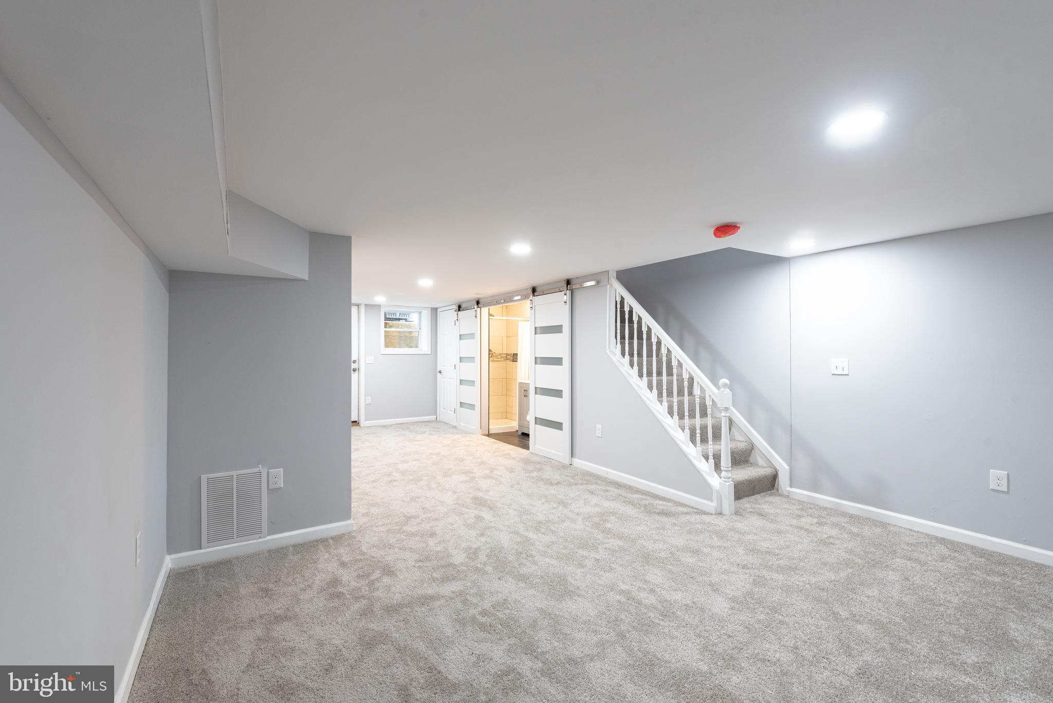 LAKELAND - Residential