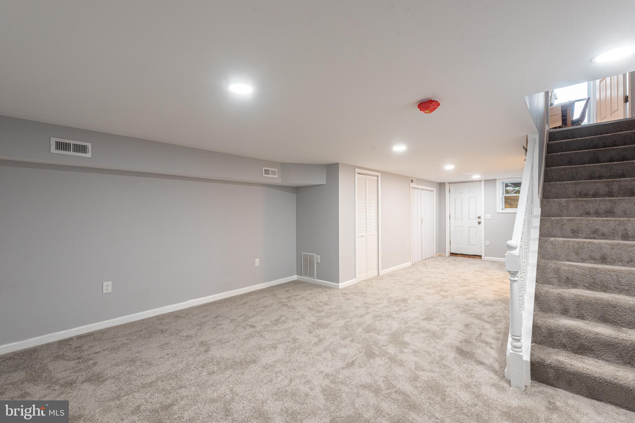 LAKELAND - Residential