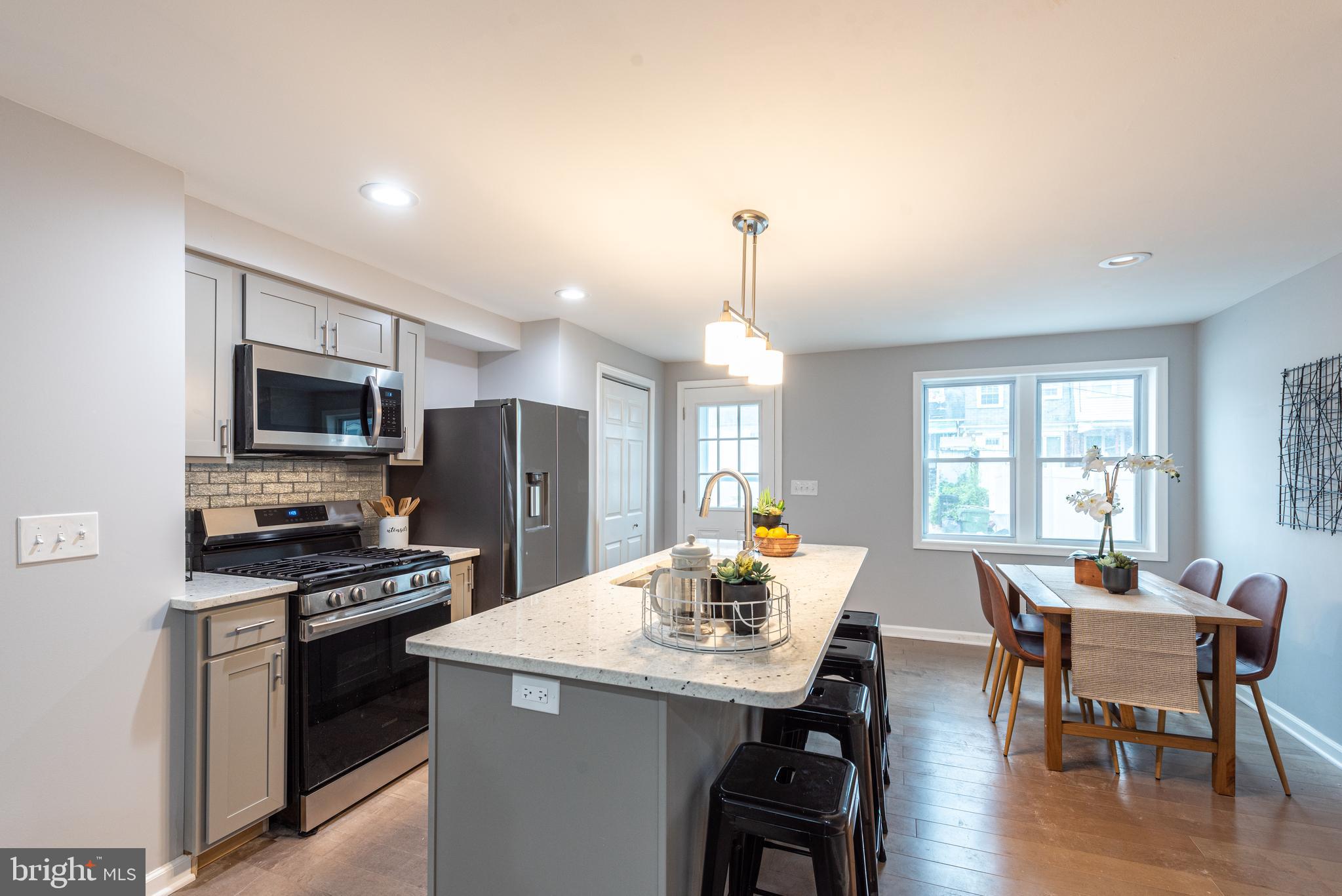 LAKELAND - Residential