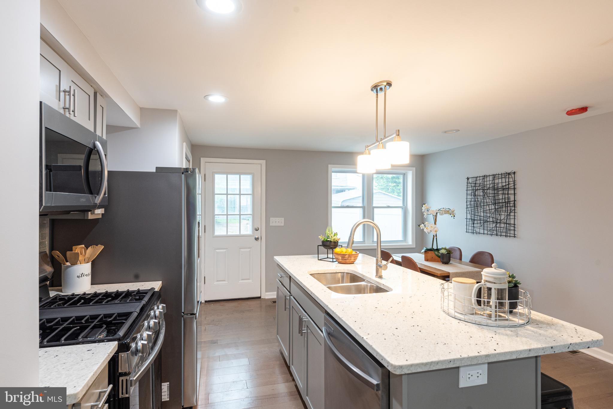 LAKELAND - Residential