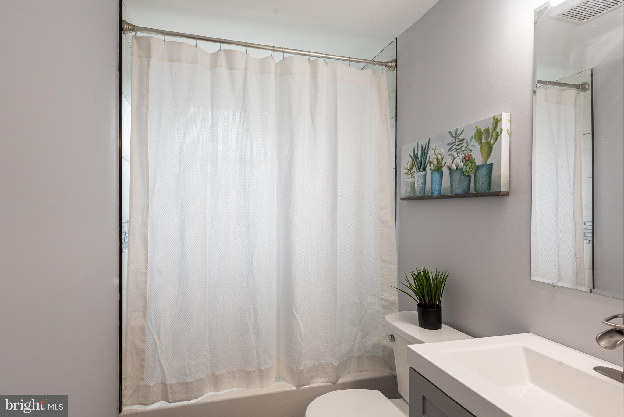 LAKELAND - Residential