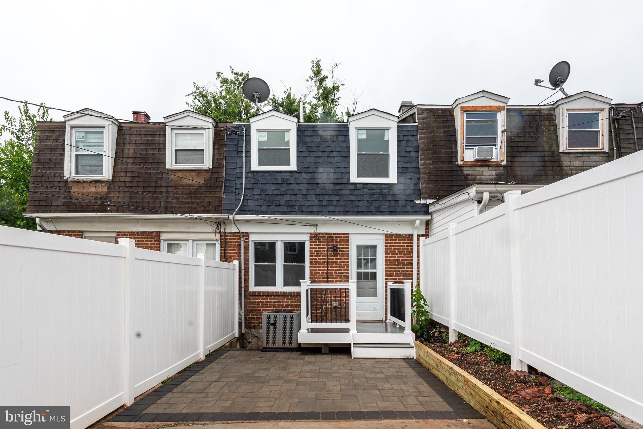 LAKELAND - Residential