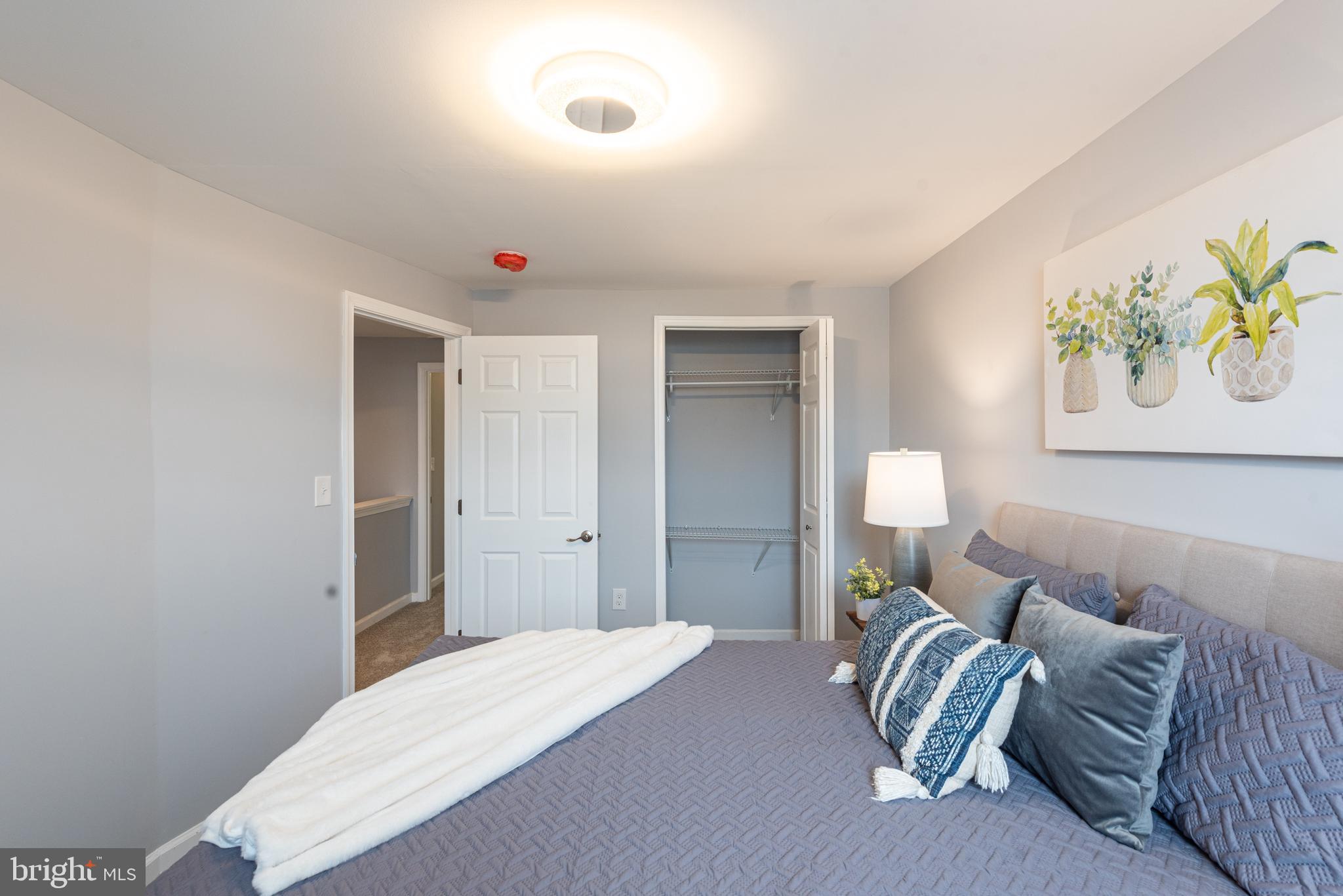 LAKELAND - Residential