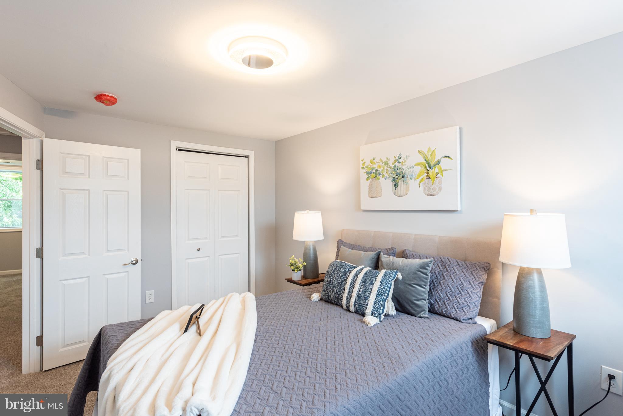 LAKELAND - Residential