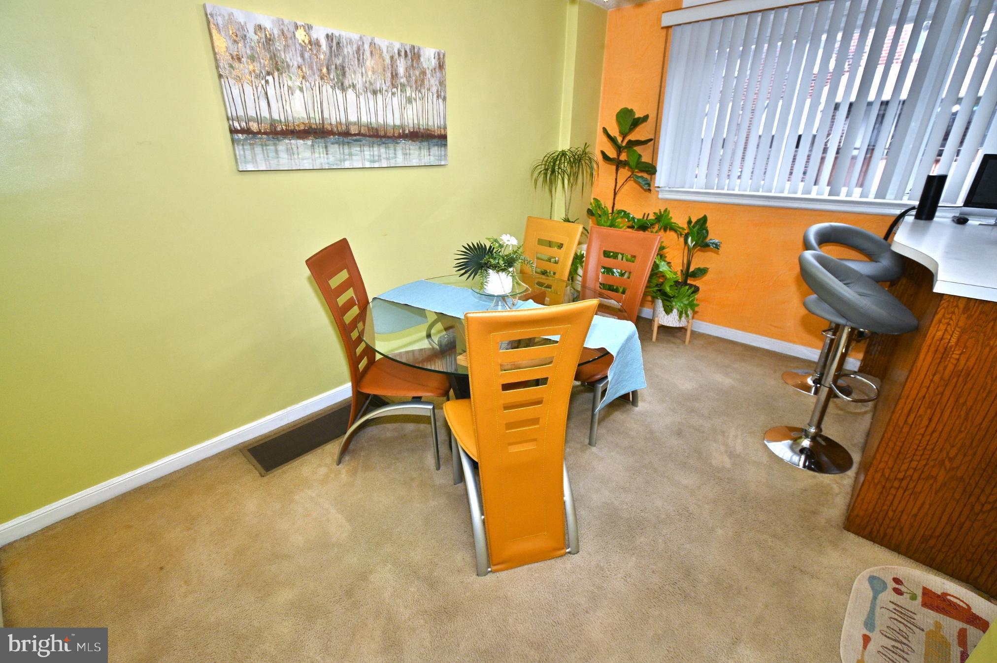 MAYFAIR (WEST) - Residential