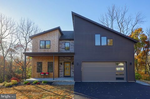 Photo of 126 Reservoir Road, STRASBURG, PA 17579 (MLS # PALA2058488)