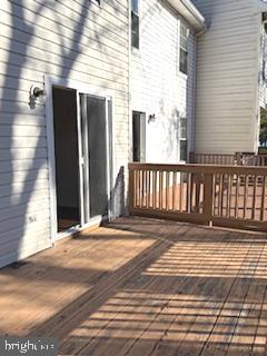 STONEY BEACH - Residential