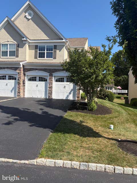 Townhouse For Rent - 2603 Rockledge Court<br/> Chester County, CHESTER SPRINGS, PA 19425
