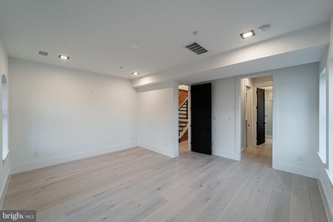 listing image 51