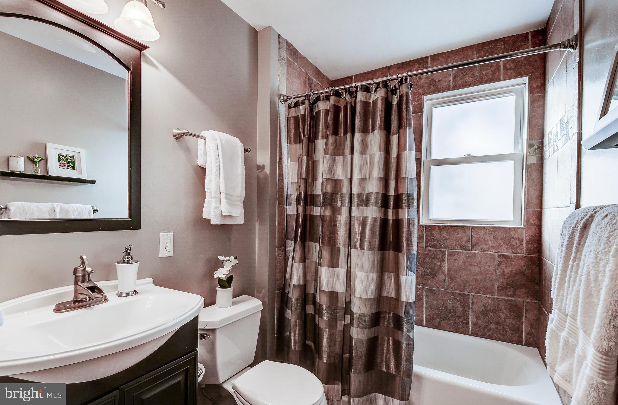 VALLEY MEADE - Residential