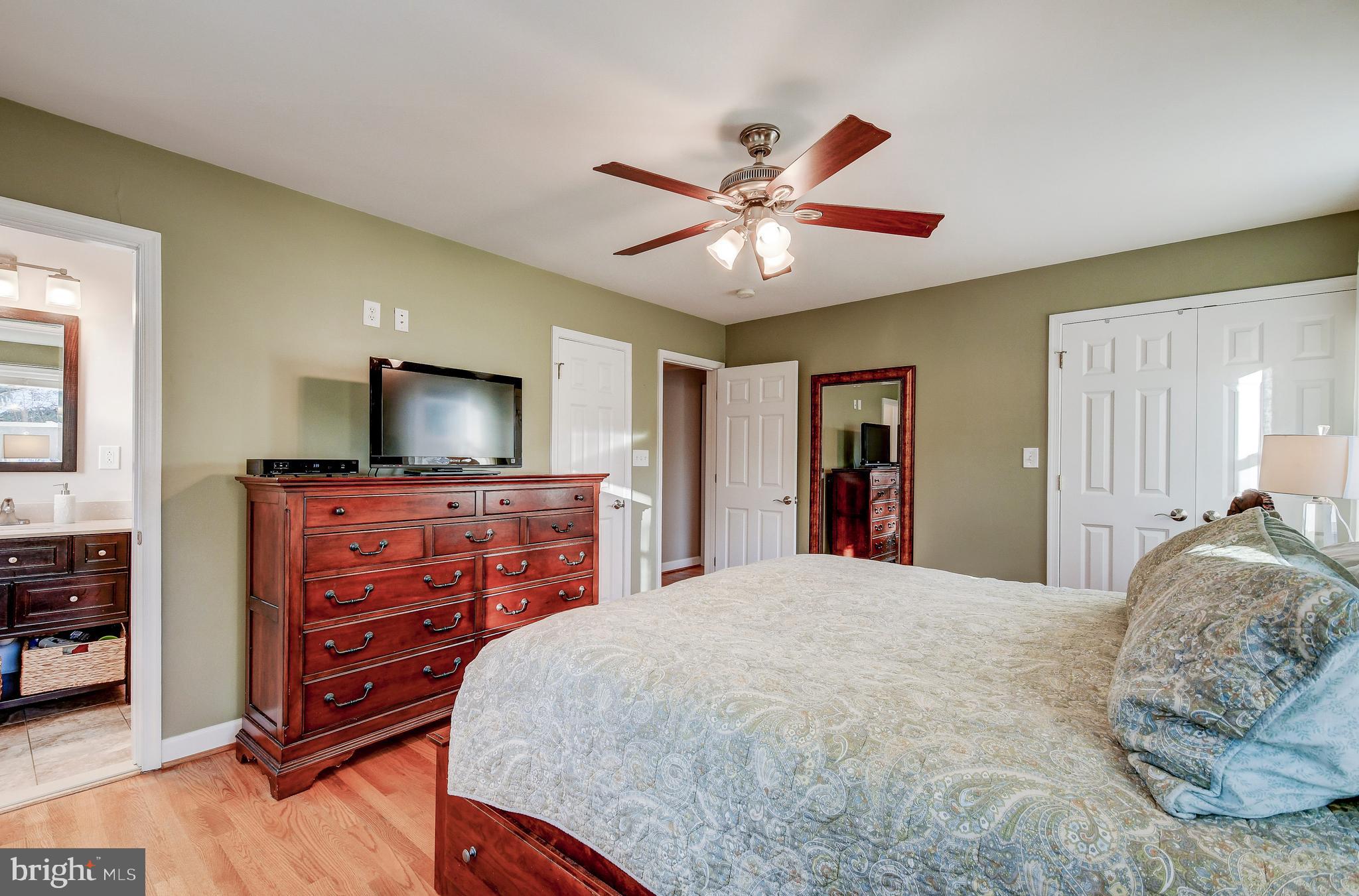 VALLEY MEADE - Residential