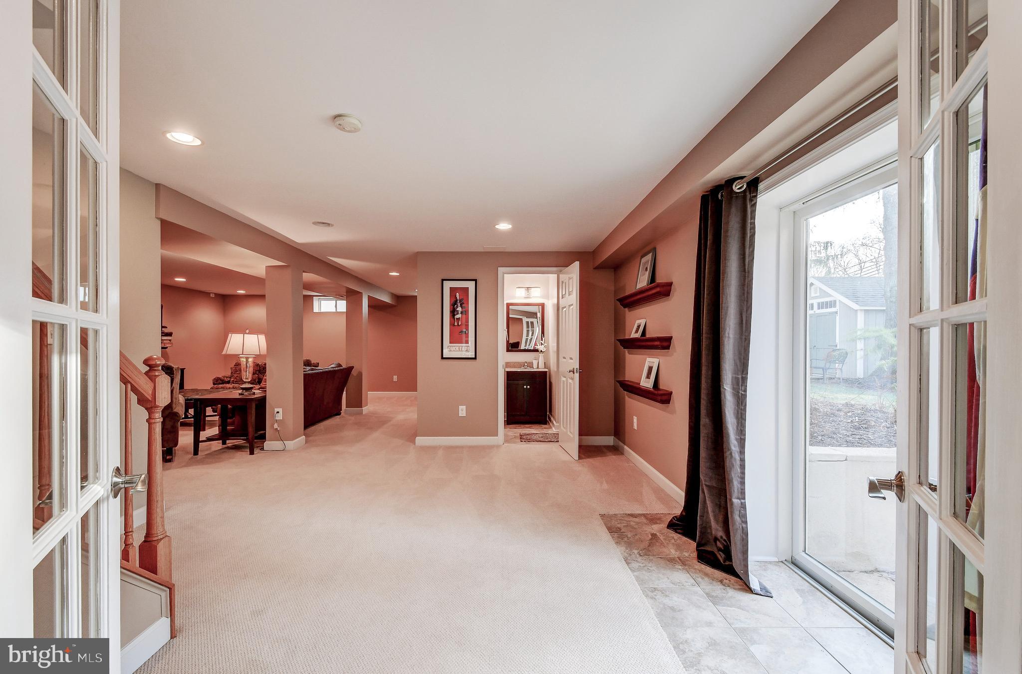 VALLEY MEADE - Residential